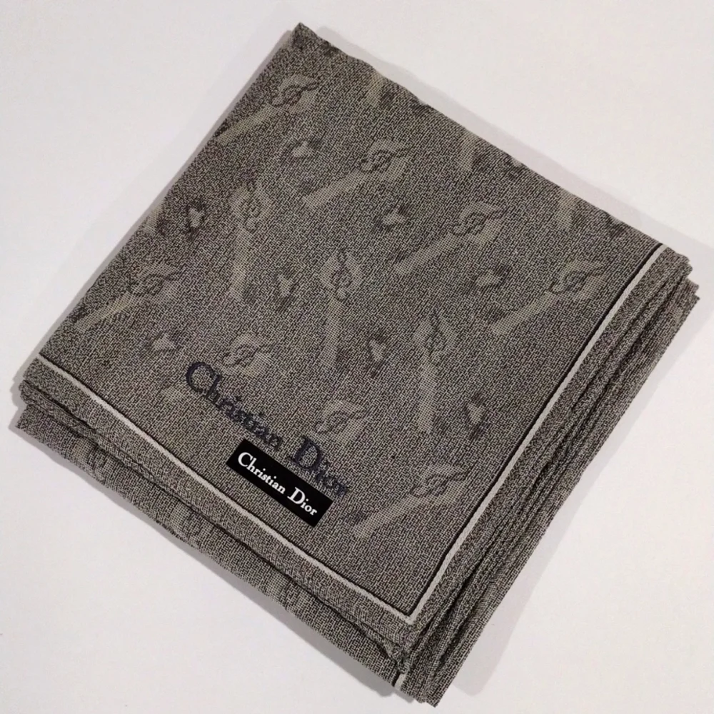 CHRISTIAN DIOR Women's 100% Cotton Grey Print Square Pocket Scarf - 19x19-inch